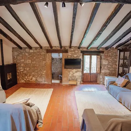 El Callis Country house *